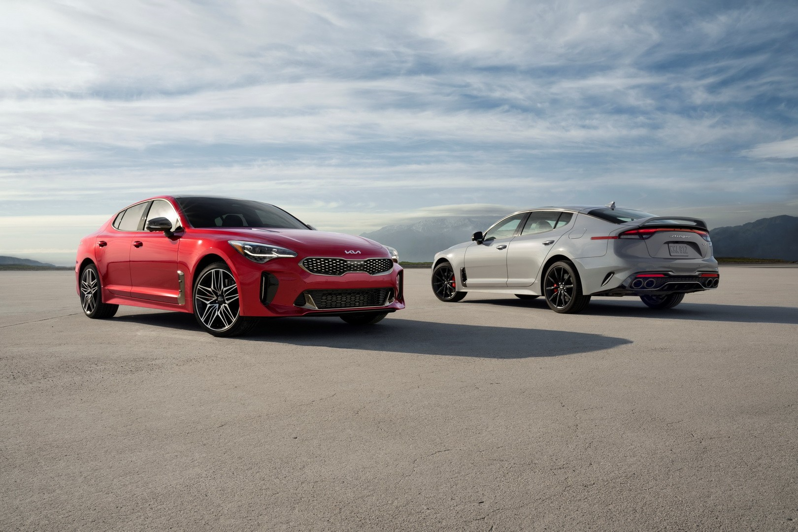 Лифтбек Kia Stinger стал быстрее еще до старта продаж - Авторевю