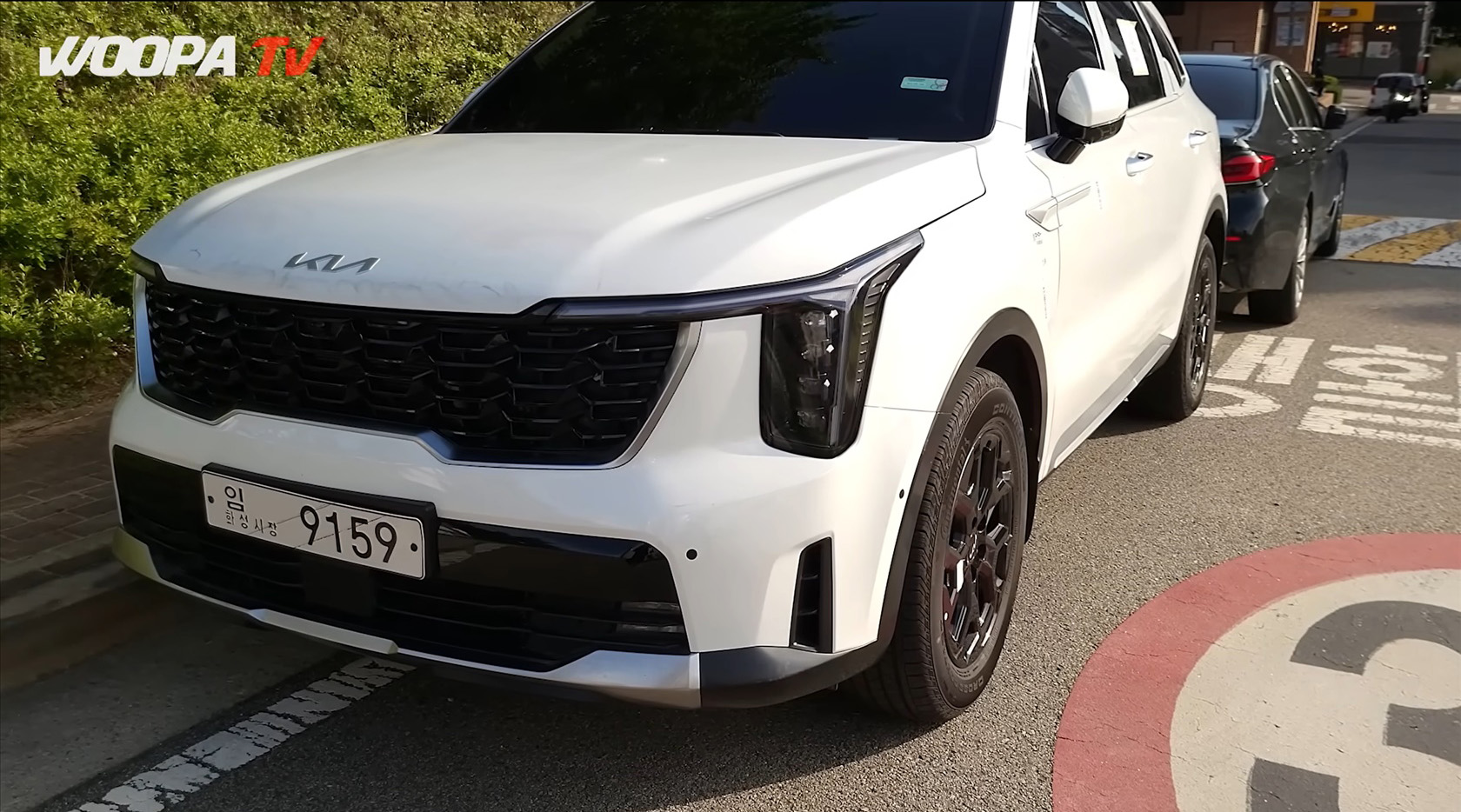 The Stunning New Look of the 2025 Kia Sorento SUV Facelift Rendered - YouTube