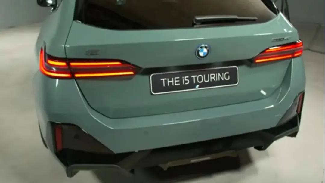 Sneak Peek: BMW i5 Touring