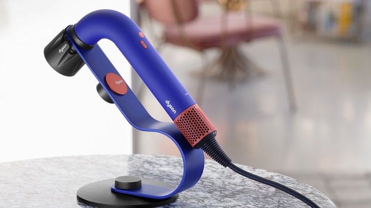 Только для профессионалов: представлен г-образный фен Dyson
