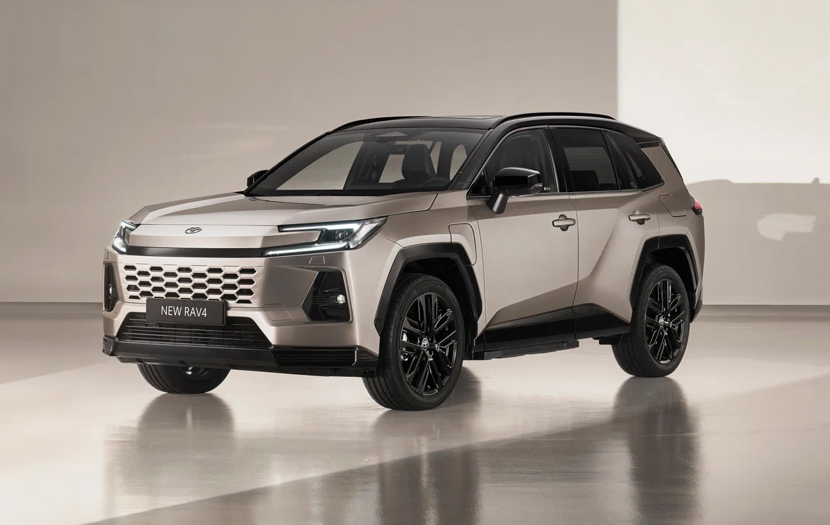 В России начали принимать заказы на совершенно новый Toyota RAV4 (XA60): от 4,35 млн рублей за полный привод и 2,0-литровый мотор