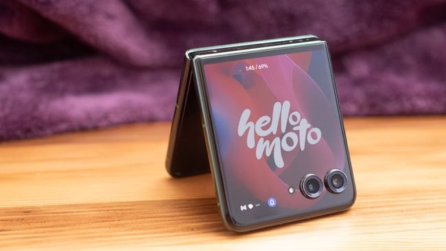 Motorola подтвердила выход складных Razr 60 и Razr 60 Ultra в конце апреля