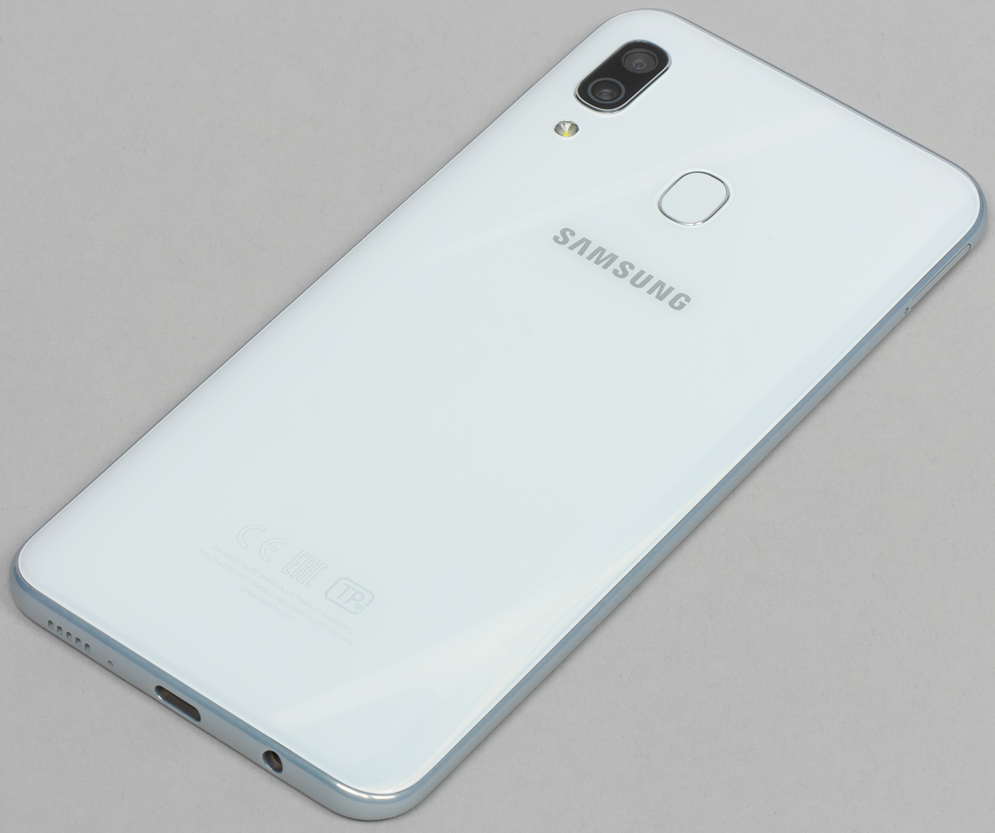Samsung Galaxy a30 White
