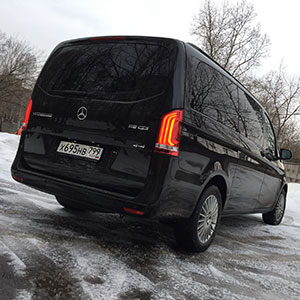 Тестирование Mercedes-Benz Vito Tourer (Style 119 BluTEC L): зимнее путешествие на немецком микроавтобусе в Кострому и Ярославль