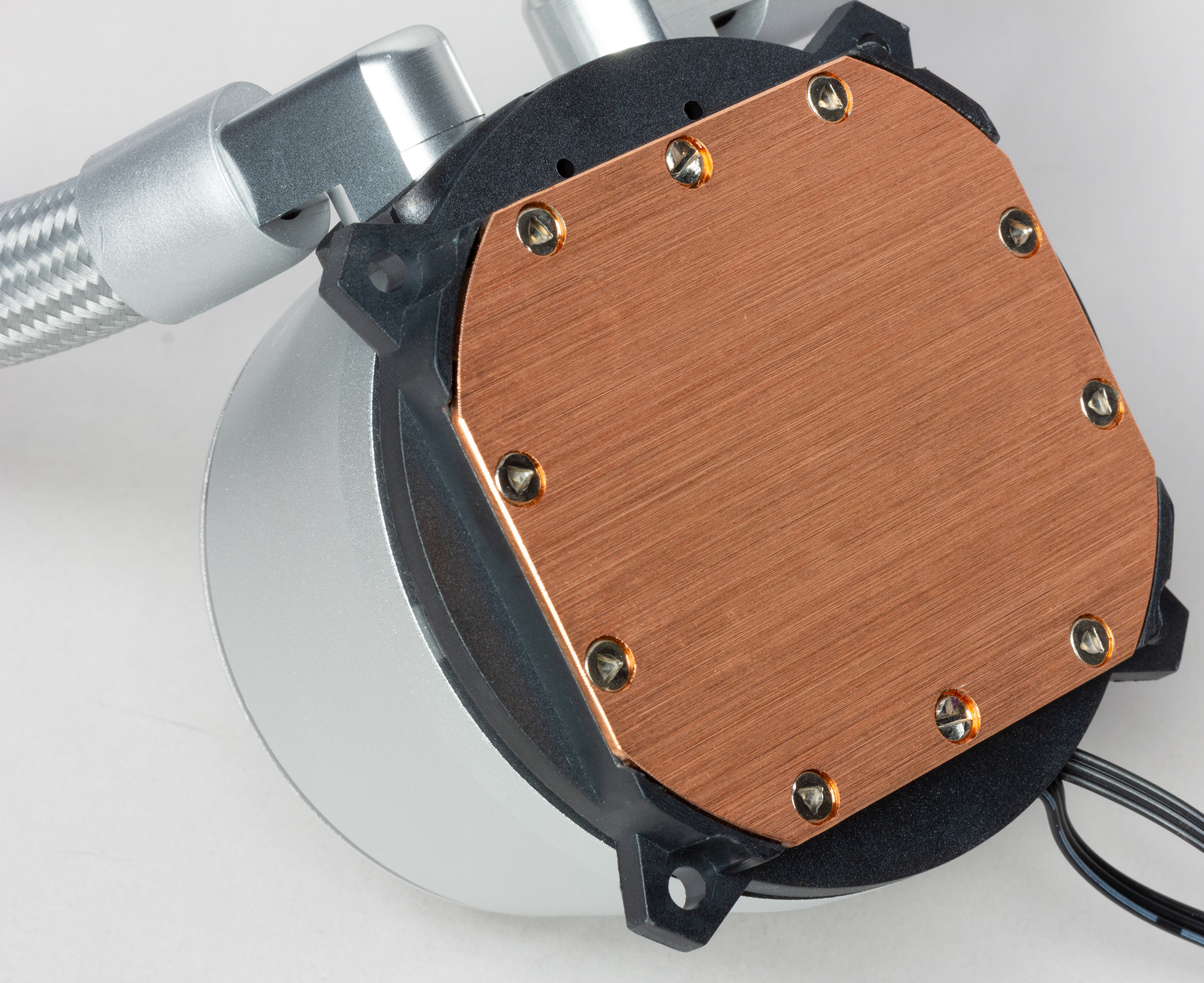 Обзор системы жидкостного охлаждения Cooler Master Masterliquid ML360P