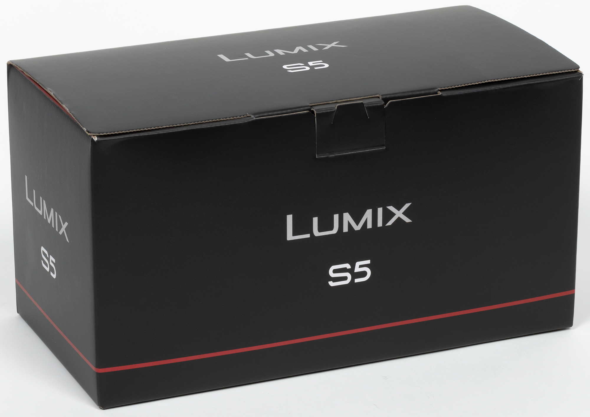 Panasonic dc s5. Lumix DC-s5. Lumix l Mount упаковка. Panasonic Lumix DMC s5 в коробке. Часы Lumix Nox sxc 20 seters характеристики.