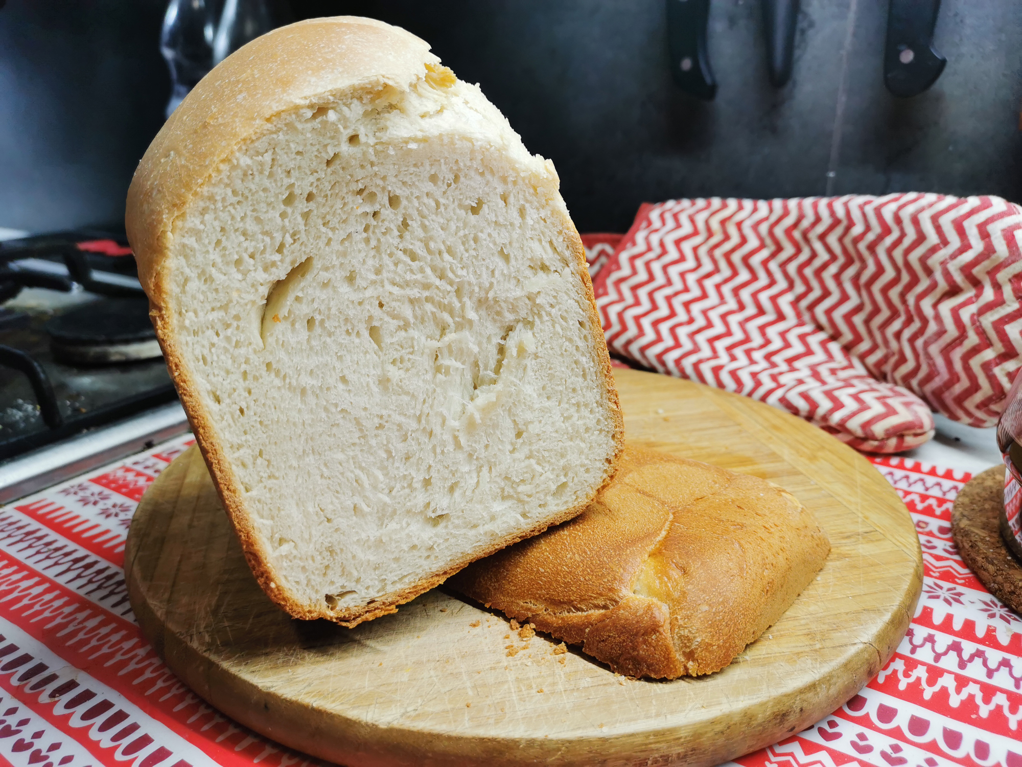 Хлебопечка 1908 рецепты. Хлеб традиционный. Традиционный русский хлеб. Машина "хлеб". Хала еврейский хлеб традиционный.