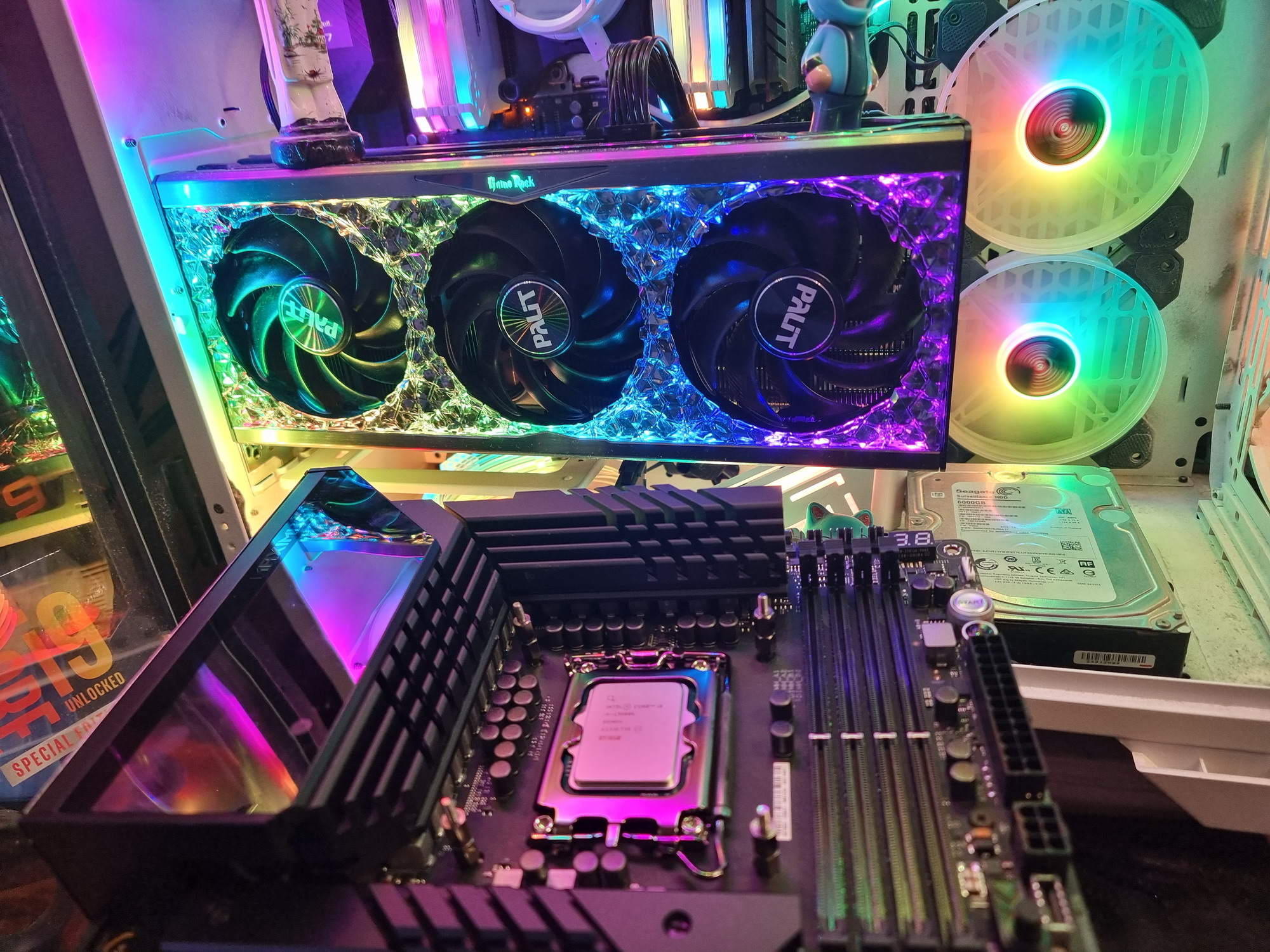 Palit rtx 4080 super gaming pro. RTX 4080 GAMEROCK. RTX 4090 ti GAMEROCK. RTX 4090 Palit. RTX 4090 Palit GAMEROCK OC.