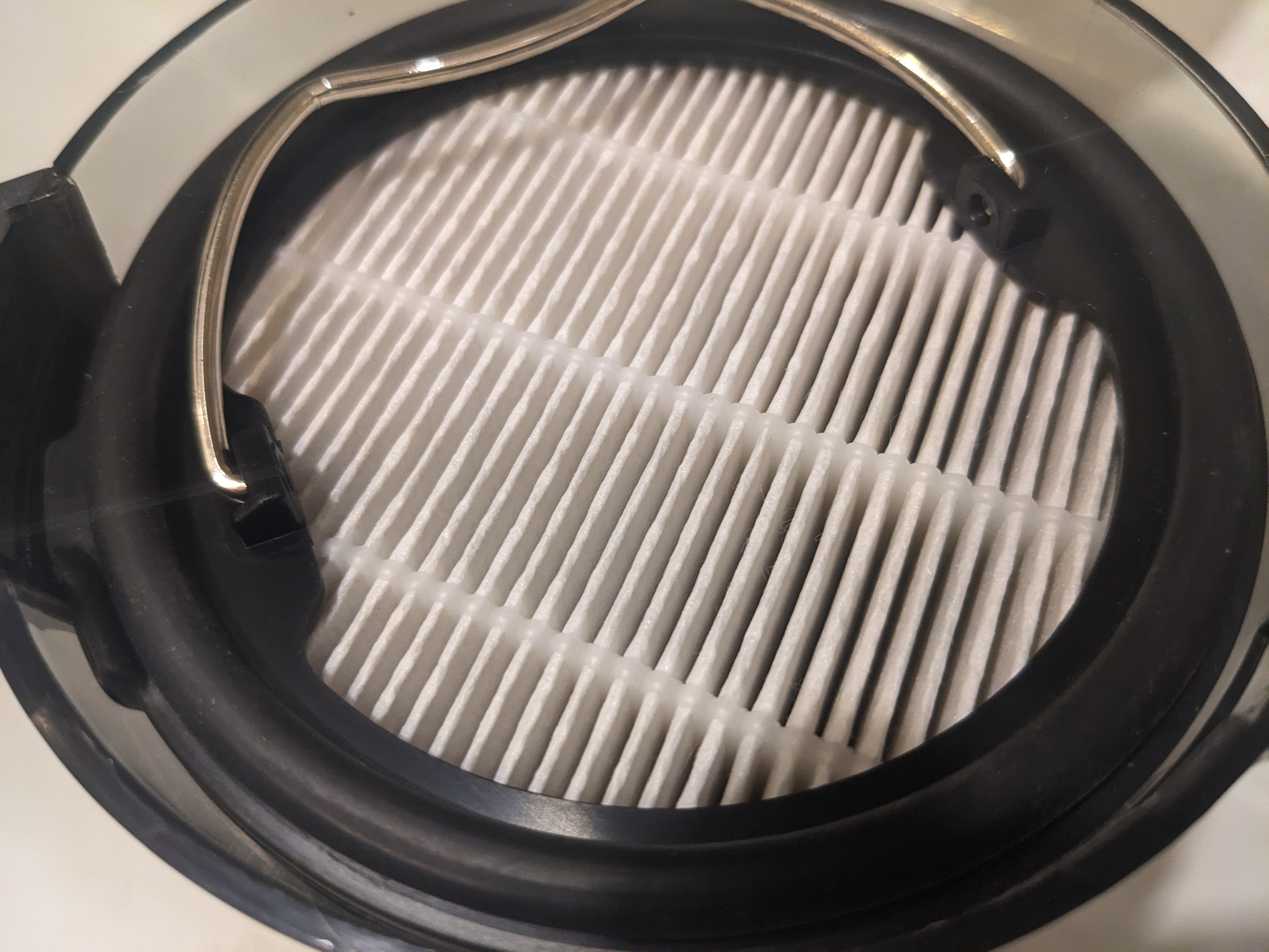 Обзор вертикального аккумуляторного пылесоса Polaris PVCS 4060 Cyclonic ...