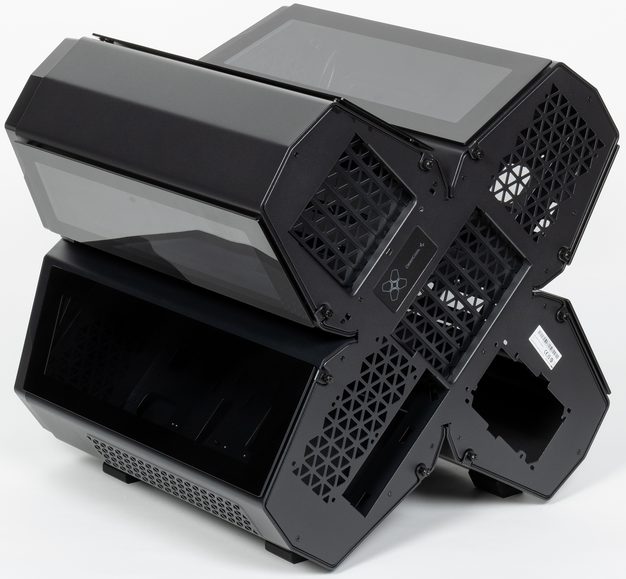 DeepCool Quadstellar Infinity – Build and Review