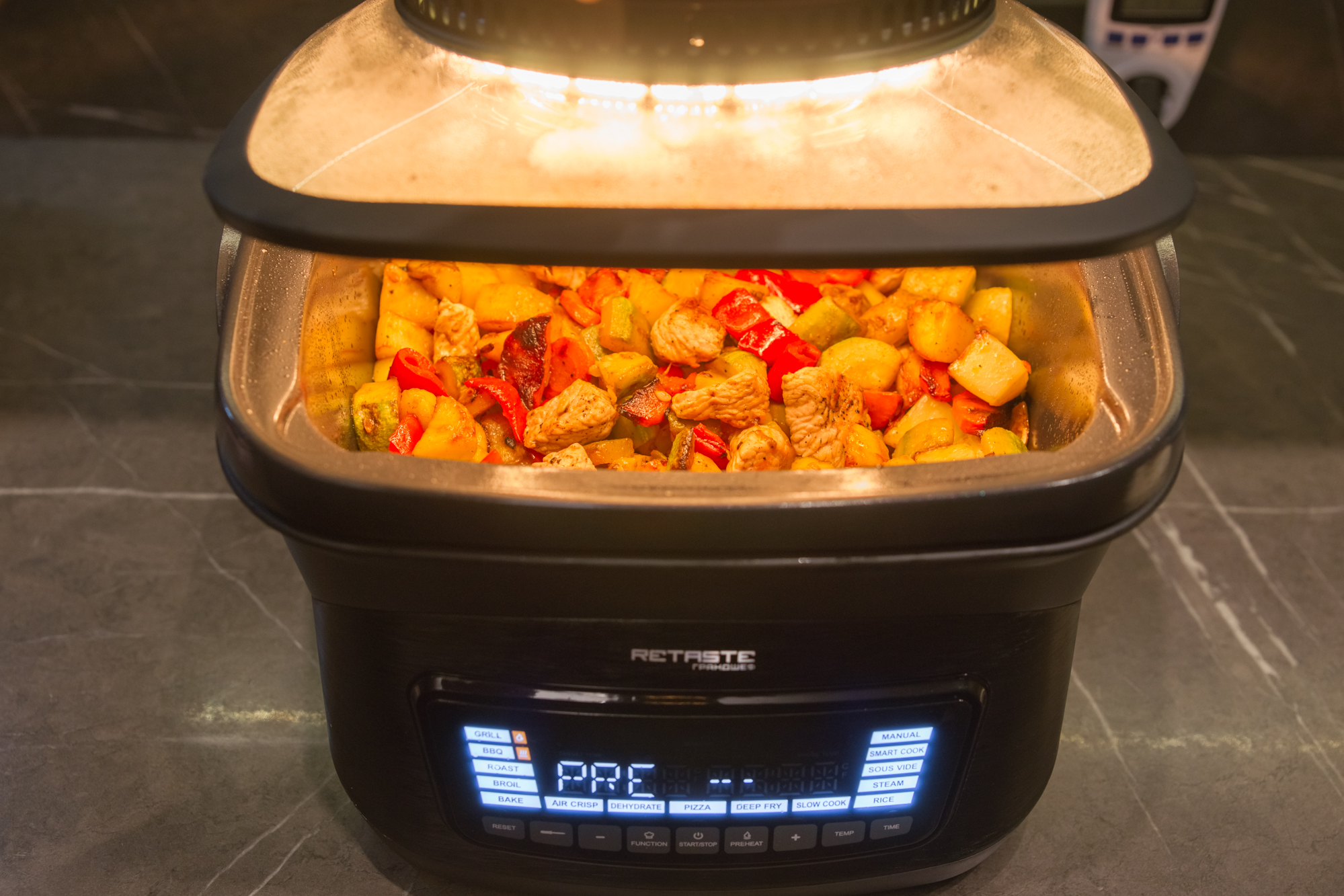 Обзор аэрогриля ГрандШеф Retaste GRND-001