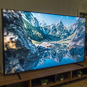 116-дюймовый 4K-телевизор Hisense 116UXQ: экспресс-обзор огромной модели с подсветкой RGB-Mini-LED