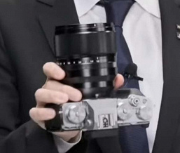 Фотогалерея дня: автофокусный объектив Fujifilm XF 50mm f/1 R WR