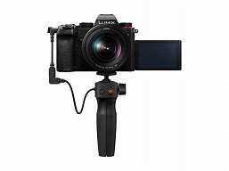 Опубликованы изображения и характеристики беззеркальной камеры Panasonic Lumix S5