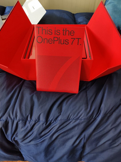 Вооружён и очень опасен. Стартовали продажи нового «убийцы флагманов» OnePlus 7T, первые распаковки