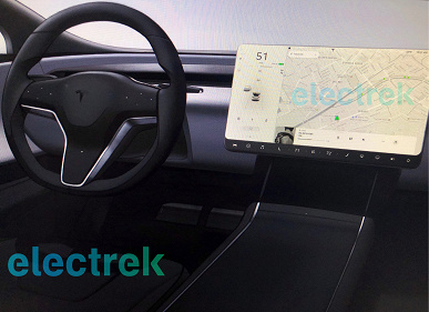 Автомобили Tesla получат безрамочный голографический дисплей
