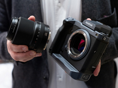 Компания Fujifilm показала объектив XF 50mm F1.0 и два объектива системы GFX