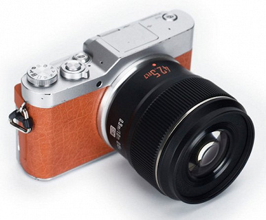 Объектив Yongnuo YN 42.5mm f/1.7M II предназначен для камер системы Micro Four Thirds