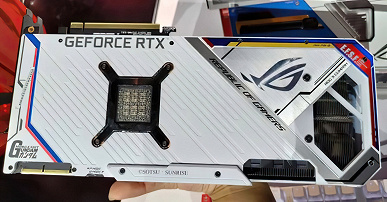 Видеокарта Asus GeForce RTX 3090 ROG Strix Gundam Edition разогнана производителем