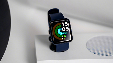 Часы-бестселлер Redmi Watch 2 показали на живых фото со всех сторон