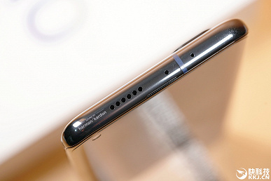 Новенький Xiaomi Mi 10S показали со всех сторон на живых фото сразу после анонса