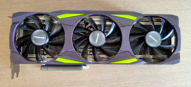 Первая в мире распаковка GeForce RTX 3080 Ti запечатлена на фото. На снимках можно видеть адаптер Manli