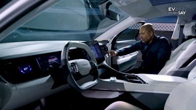 Представлен электромобиль Chrysler с запасом хода 800 км и несколькими экранами