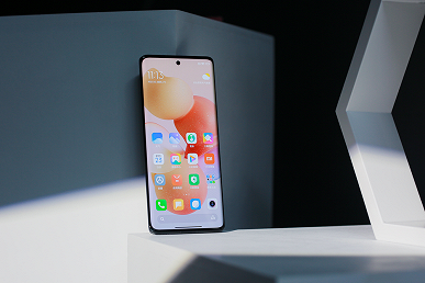 The thinnest and lightest Xiaomi smartphone, with a tiny 