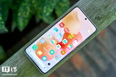 The thinnest and lightest Xiaomi smartphone, with a tiny 