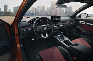 Apple CarPlay, Android Auto, 12 Bose speakers, 200 hp  and only manual transmission.  Honda Civic Si 2022 unveiled