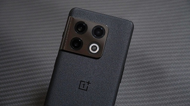 Новейший OnePlus 10 Pro наконец показали вживую со всех сторон