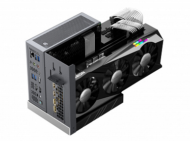 Небольшой мини-ПК, к которому можно подключить даже GeForce RTX 3090. Minisforum B550 позволяет подключить дискретную 3D-карту 