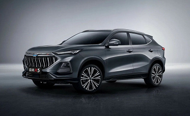 Современный кроссовер по цене Lada Vesta. В РФ начали продавать Changan Oshan X5 и Oshan X7 Plus