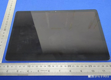Экран 2К с диагональю 11,2 дюйма, 8200 мА·ч и четыре динамика. Живые фото и технические подробности о планшете Lenovo Xiaoxin Pad Pro 2022