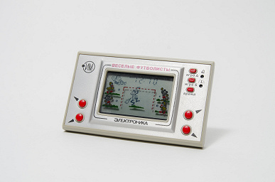 Советские 3D-очки, «Ну, погоди!» и Nintendo Game Boy - можно подержать в руках и сыграть бесплатно 