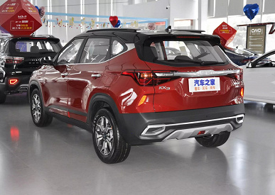 Автодилер «Авилон» привез в Россию 100 кроссоверов Kia КХ3 (Seltos). Сколько за них просят?