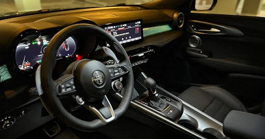 В Россию привезли авто для ценителей — Alfa Romeo Tonale. Эта новинка 2022 года стала доступна благодаря параллельному импорту