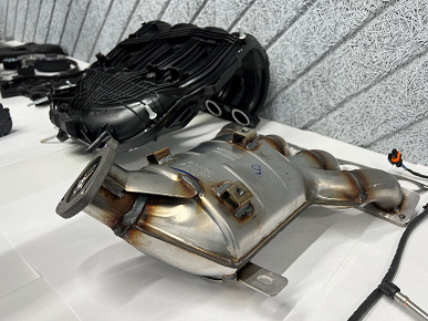 АвтоВАЗ представил новый мотор — 1.8 Evo с вариатором. В декабре соберут 25 машин Lada Vesta 1.8 CVT