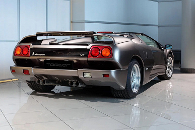 35 млн рублей – недорого за легенду? В России выставили на продажу редчайший суперкар Lamborghini Diablo