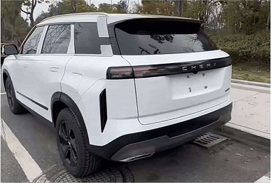 «Единственный полноприводный кроссовер ценой до 14 500 долларов», — в Китае засняли новейший Chery TJ-1, похожий на Land Rover