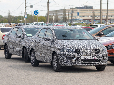 Salons Lada Granta 2 and Dacia Logan 3 compared for the first time in the photo