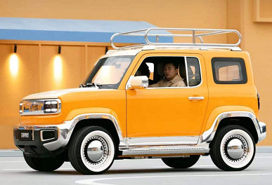 Холодильник под капотом, экран на крышке багажника, дизайн легендарного Suzuki Jimny и 68 л.с. — за 11 300 долларов. В Китае стартовали продажи необычного кроссовера Baojun Yep