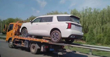 Haval H5 возвращается. Самый большой внедорожник Haval, похожий на Tank 500, удивил своими моторами (среди них есть и дизель)