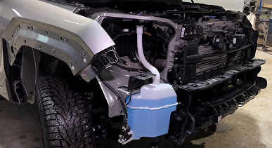 «Надо сотворить молитву и надеяться, что это будет отлично работать». «Клубный сервис» разобрал новейший Tank 400 и нашел немало интересного