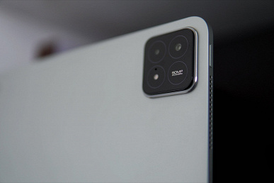Так выглядит новейший планшет Xiaomi со Snapdragon 8 Gen 3, аккумулятором на 10 000 мА·ч и 120-ваттной зарядкой. Живые фото Xiaomi Mi Pad 6S Pro