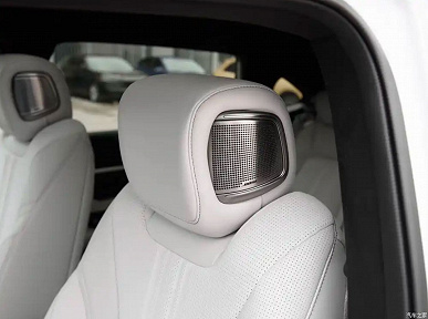 Представлен Honda S7 &mdash; новый 476-сильный полноприводный кроссовер, в котором подогреваются подлокотники и нет зеркал заднего вида