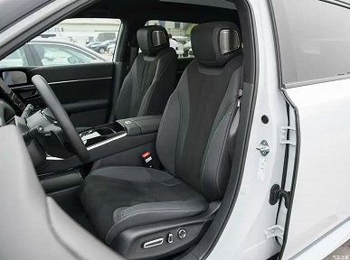 Представлен Honda S7 &mdash; новый 476-сильный полноприводный кроссовер, в котором подогреваются подлокотники и нет зеркал заднего вида