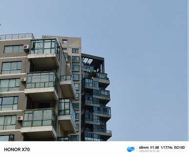 Ресурс MyDrivers протестировал камеру нового монстра автономности Honor X70 ценой 195 долларов