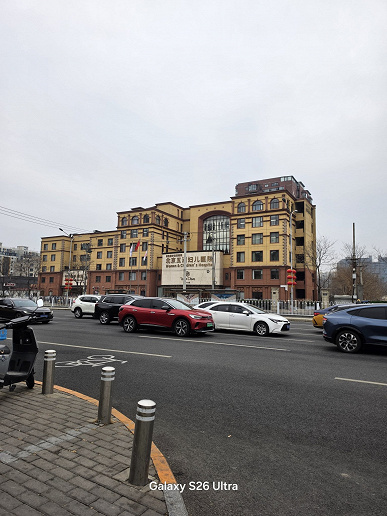 Камеры Samsung Galaxy S26 Ultra и Oppo Find X9 Pro сравнили между собой