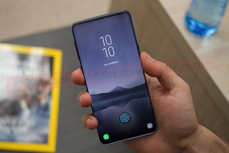 Samsung признает факт кризиса, делая ставку на Samsung Galaxy 10 и сгибающиеся смартфоны